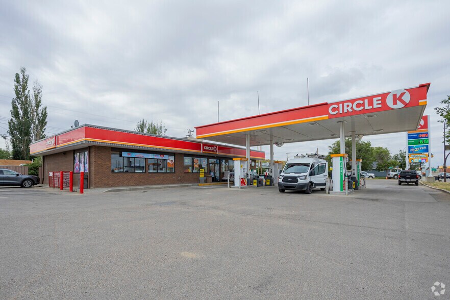 Alberta Circle K Portfolio portefeuille de 4 biens à vendre sur LoopNet.fr - Photo principale – Image 1 sur 1