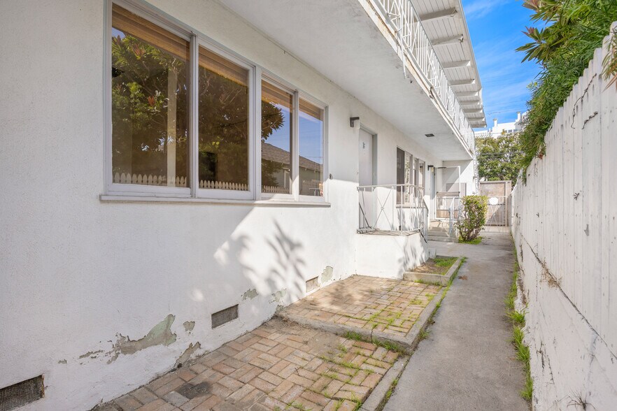 2922 2nd St, Santa Monica, CA à vendre - Photo de l’immeuble – Image 3 sur 18