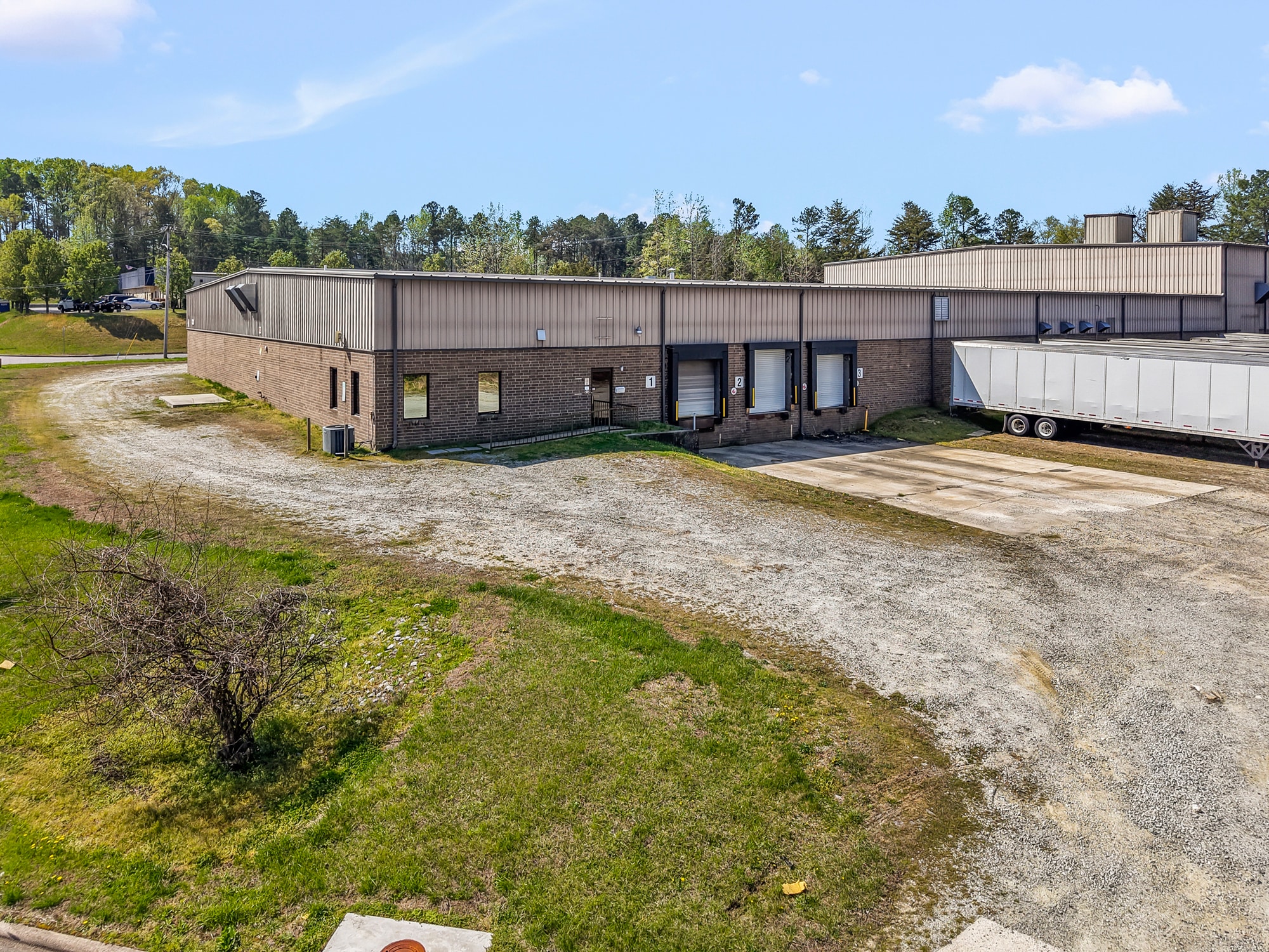 1908 Nuggett Rd, High Point, NC à vendre Photo de l’immeuble– Image 1 sur 46