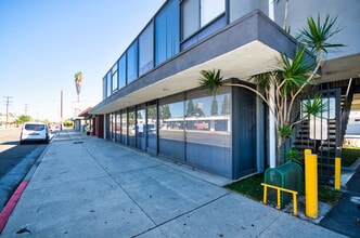 1532-1538 W Commonwealth Ave, Fullerton, CA à louer Photo intérieure– Image 2 sur 7