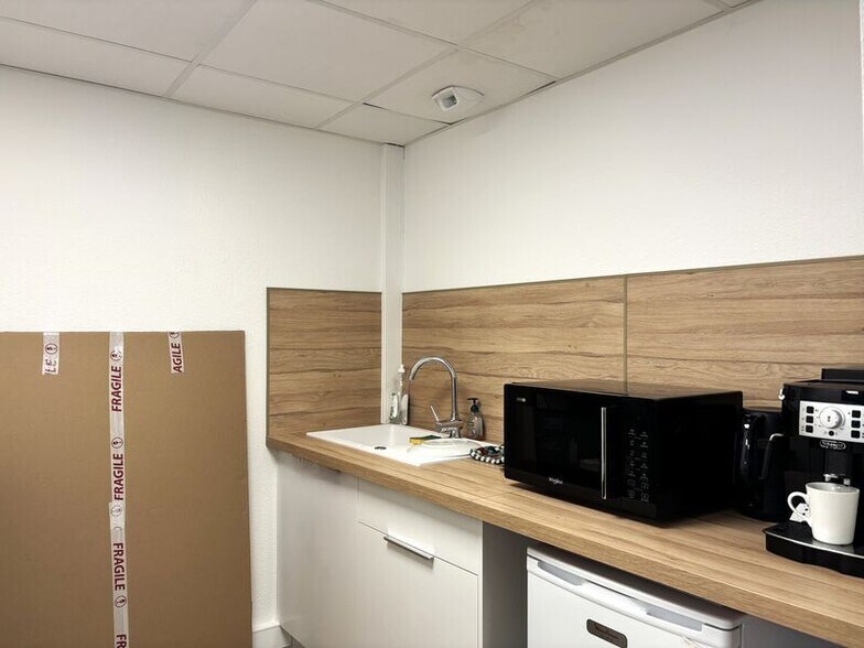 Bureau dans Lyon à vendre - Photo intérieure – Image 2 sur 4