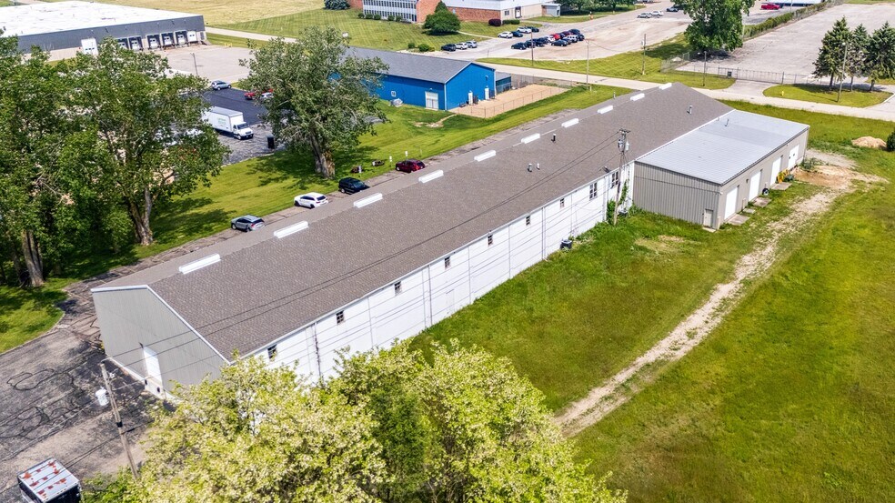 207 Hawthorne Ave, Saint Joseph, MI à vendre - Photo de l’immeuble – Image 2 sur 37