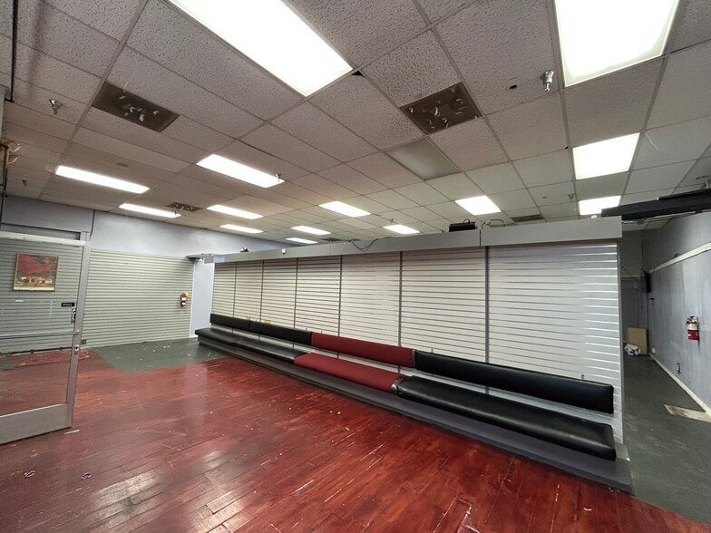 5645 Hollywood Blvd, Hollywood, CA à louer - Photo de l’immeuble – Image 3 sur 19