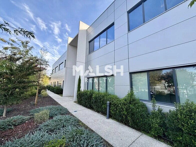 Bureau dans Lyon à louer - Photo de l’immeuble – Image 2 sur 17