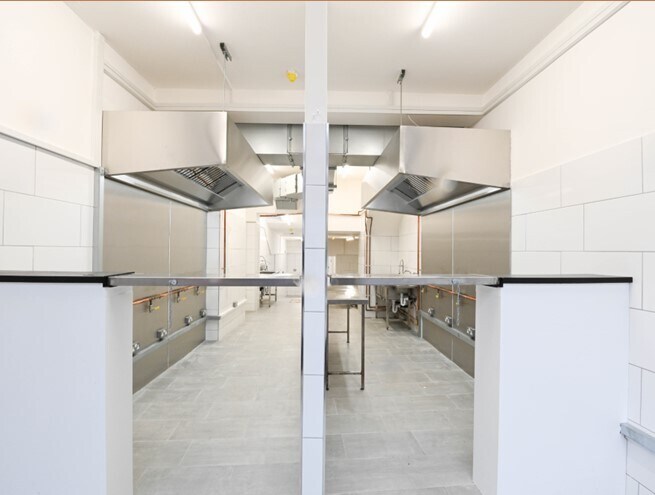 365 High Rd, Londres à louer - Photo de l’immeuble – Image 3 sur 4