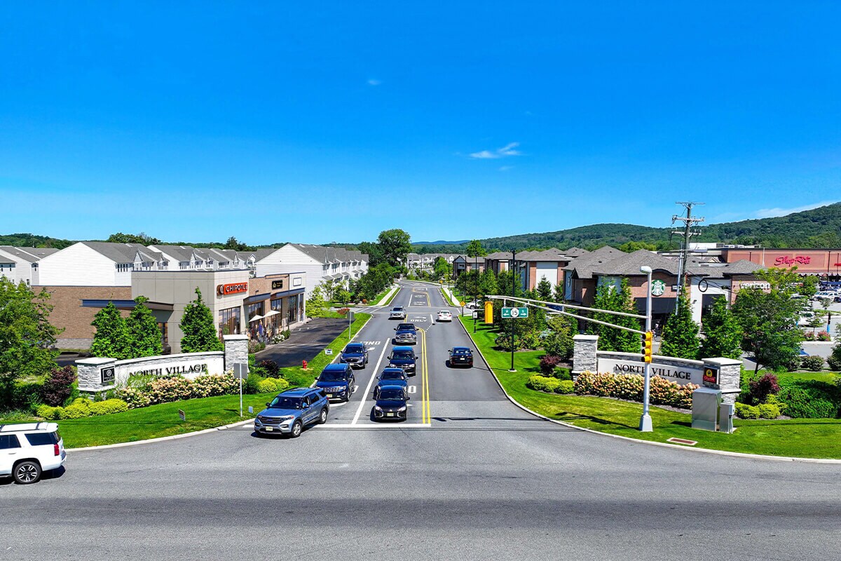 1 North Village Blvd, Sparta, NJ à louer Photo de l’immeuble– Image 1 sur 5