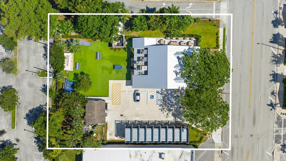 4801 S Dixie Hwy, West Palm Beach, FL à vendre - Photo de l’immeuble – Image 1 sur 23