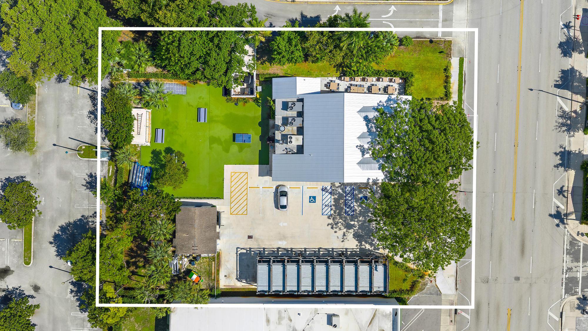 4801 S Dixie Hwy, West Palm Beach, FL à vendre Photo de l’immeuble– Image 1 sur 24