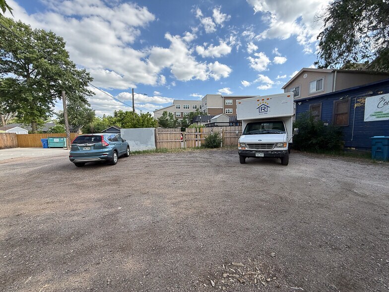 810 S College Ave, Fort Collins, CO à vendre - Photo de l’immeuble – Image 2 sur 10