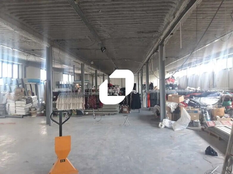 Local d’activités dans Noisy-le-Sec à louer - Photo intérieure – Image 2 sur 3