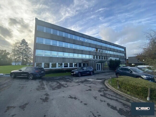 Plus de détails pour Bureau à vendre