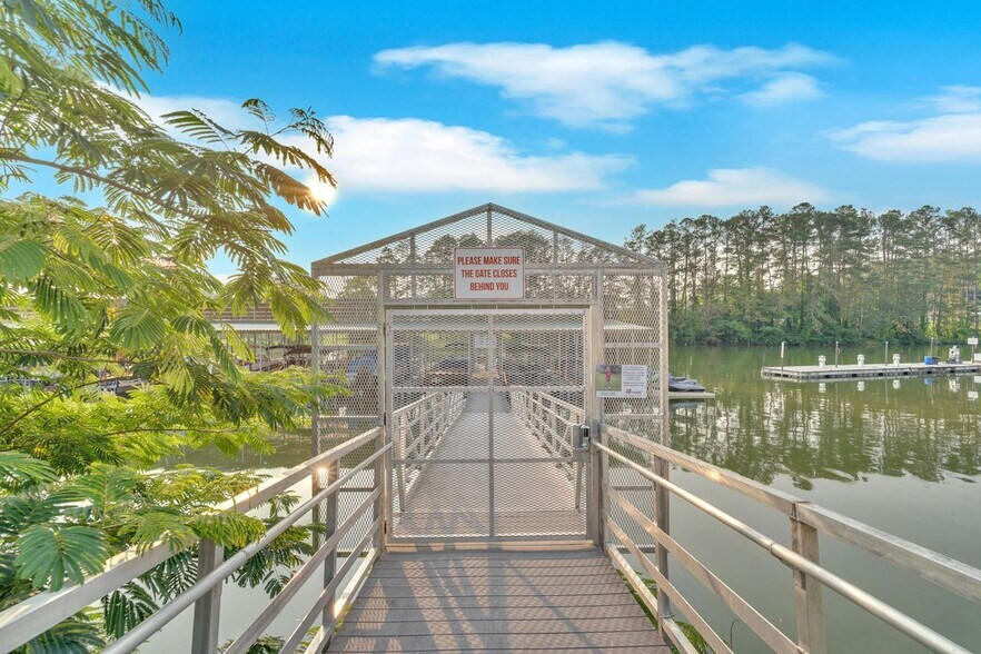 1060 Paint Rock Ferry Rd, Kingston, TN à vendre - Photo de l’immeuble – Image 3 sur 88