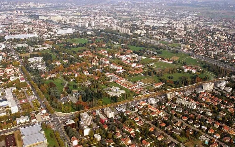 Terrain dans Bron à vendre - Aérien – Image 3 sur 3