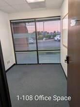 4701 Patrick Henry Dr, Santa Clara, CA à louer Photo intérieure– Image 1 sur 3