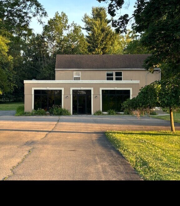 8481 Sheridan Dr, Buffalo, NY à louer Photo principale– Image 1 sur 6