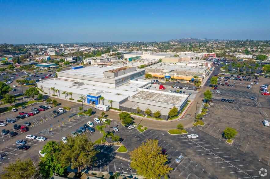 5500 Grossmont Center Dr, La Mesa, CA à louer - Aérien – Image 3 sur 7