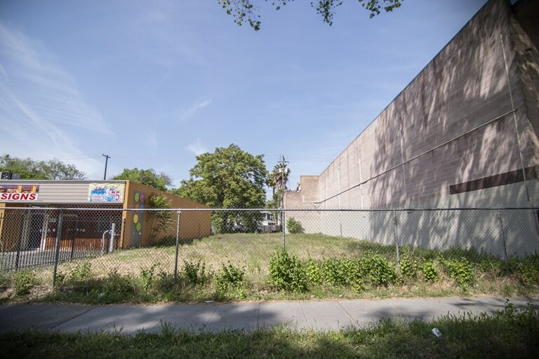 1523 E St, Sacramento, CA à vendre Photo principale– Image 1 sur 7