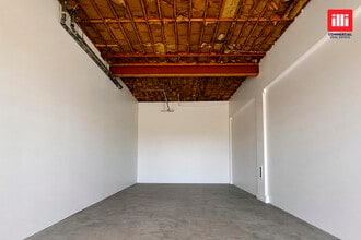 15175 Whittier Blvd, Whittier, CA à louer Photo intérieure– Image 2 sur 3