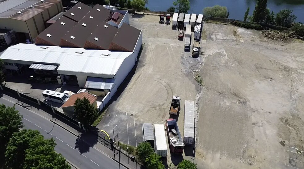 57 Rue Salvador Allendé, Bezons à louer - Photo de l’immeuble – Image 3 sur 13