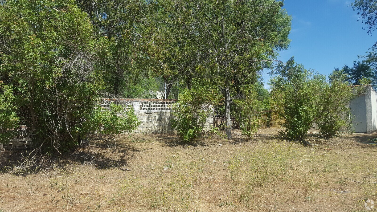View Photo