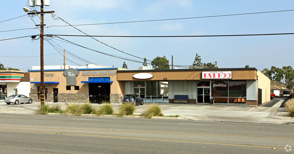 1651-1665 N Glassell St, Orange, CA à louer - Photo principale – Image 2 sur 5