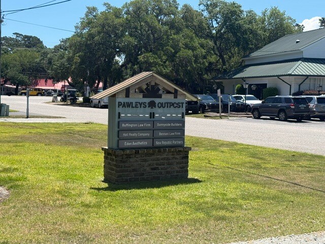 46 Professional Ln, Pawleys Island, SC à louer - Photo de l’immeuble – Image 3 sur 14