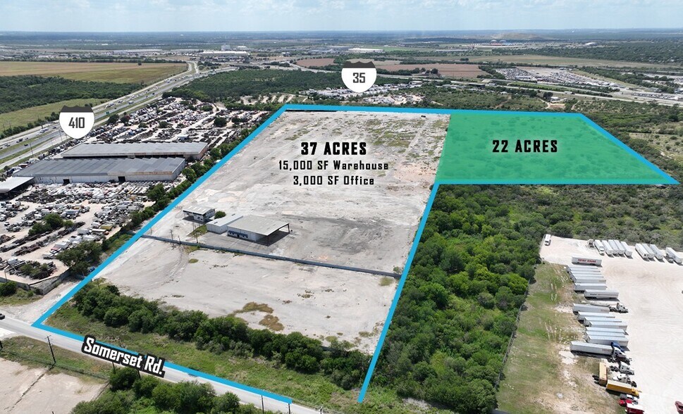 10475 Somerset Rd, San Antonio, TX à vendre - Photo de l’immeuble – Image 1 sur 8