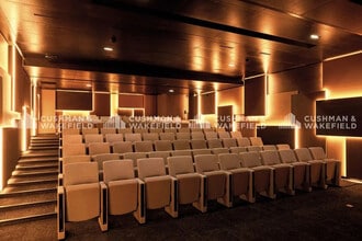 30-34 Rue Laffitte, Paris à louer Photo de l’immeuble– Image 2 sur 2