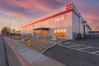 120 Greg St, Sparks, NV à louer Photo de l’immeuble– Image 2 sur 18