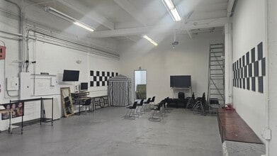 6454 NE 4th Ave, Miami, FL à louer Photo intérieure– Image 1 sur 5