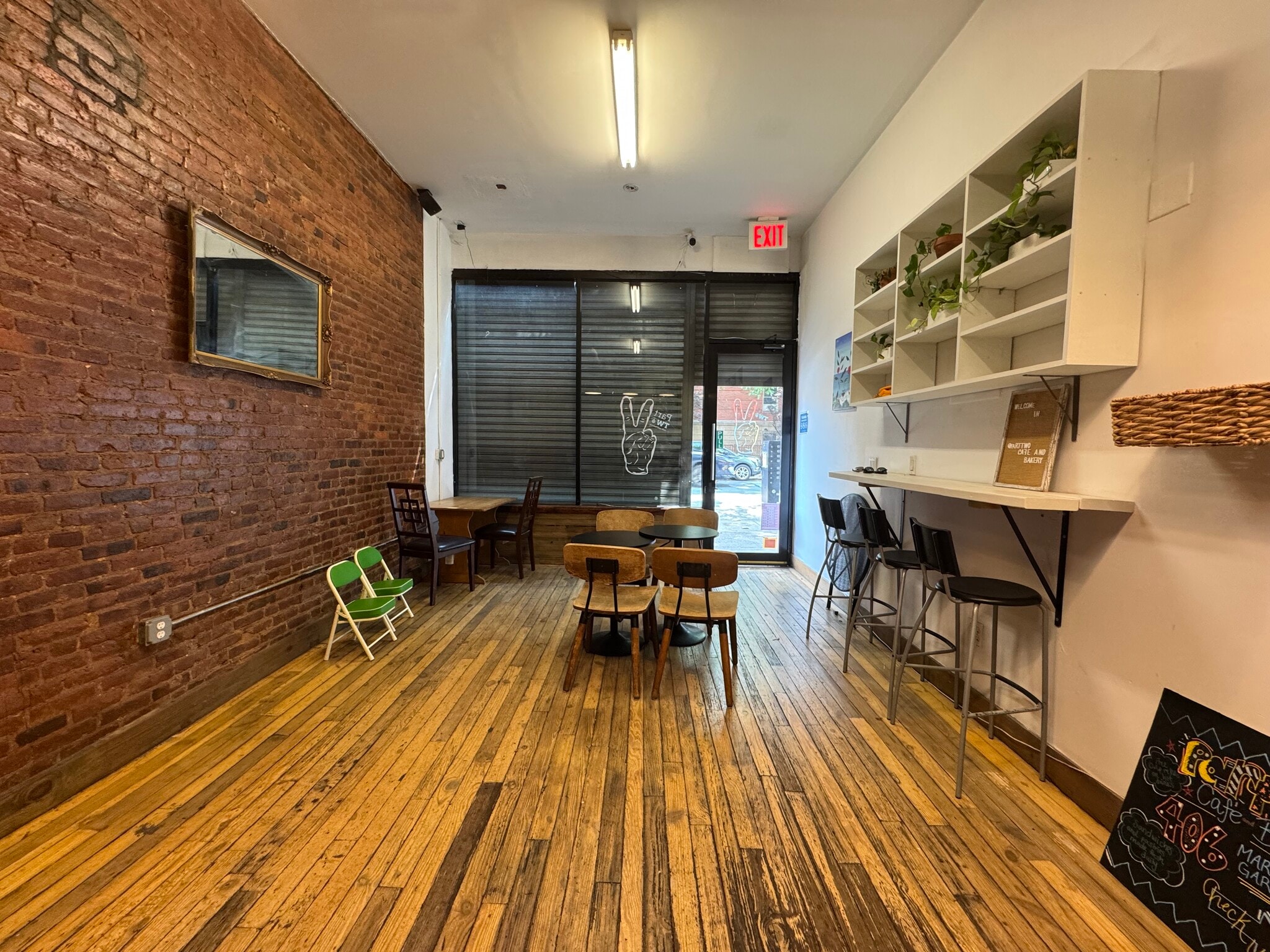 406 Marcus Garvey Blvd, Brooklyn, NY à louer Photo de l’immeuble– Image 1 sur 10