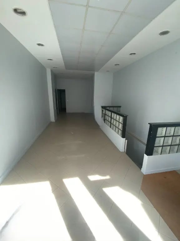 52 Rue De Rome, Paris à louer Photo de l’immeuble– Image 1 sur 8