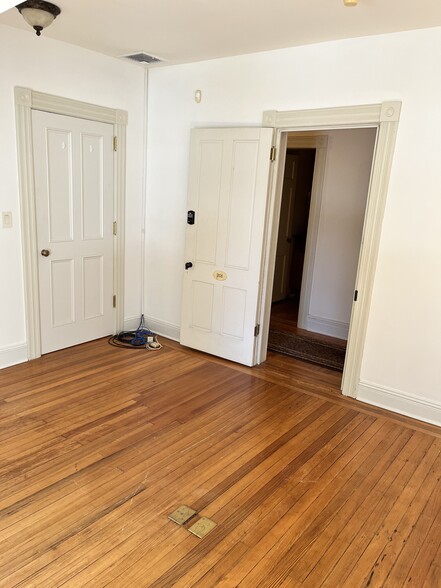 413-415 Bedford Rd, Pleasantville, NY à louer - Photo intérieure – Image 2 sur 35