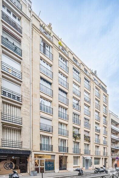 6-6 Bis Rue Emile Allez, Paris à vendre - Photo principale – Image 1 sur 4