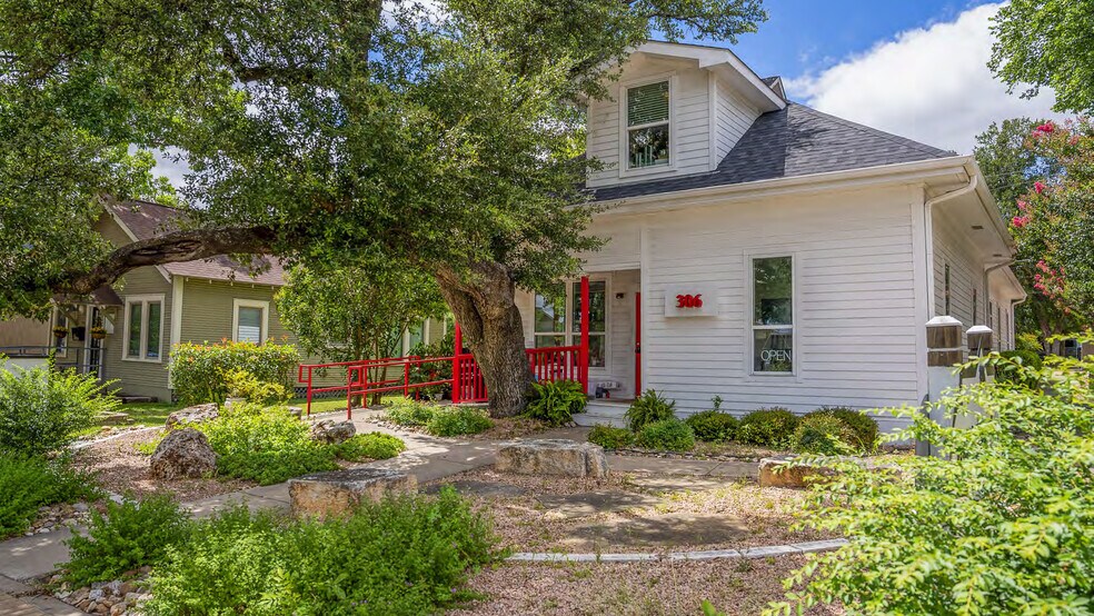 306 W Main St, Round Rock, TX à vendre - Photo de l’immeuble – Image 1 sur 4
