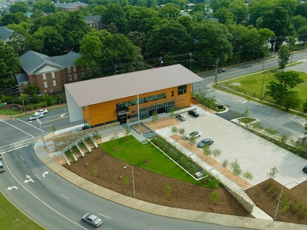14 E Peace St, Raleigh, NC à louer - Photo de l’immeuble – Image 2 sur 4