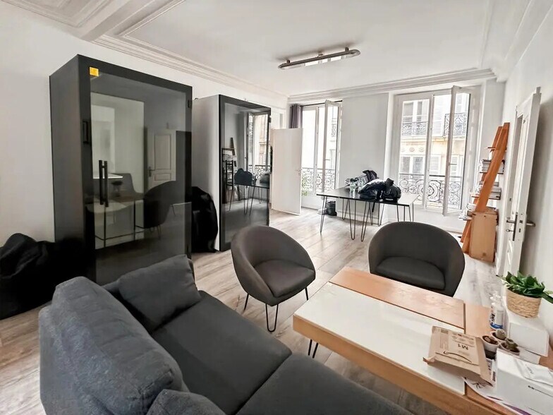 Bureau dans Paris à louer - Photo de l’immeuble – Image 2 sur 5