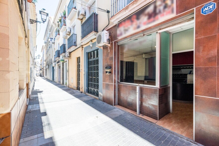 Local commercial dans Santa Fe, Granada à vendre - Photo de l’immeuble – Image 2 sur 17