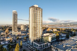 Plus de détails pour 13675 107A Av, Surrey, BC - Local commercial à louer