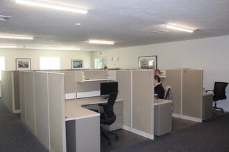 54 Holman Rd, Plymouth, MA à louer Photo intérieure– Image 1 sur 14