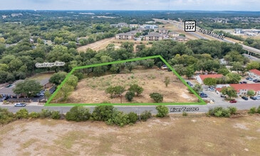 1245 River Ter, New Braunfels, TX - Vue aérienne  vue de carte - Image1