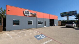 Plus de détails pour 1942 N IH 35E/Stemmons Fwy, Carrollton, TX - Industriel/Logistique à louer