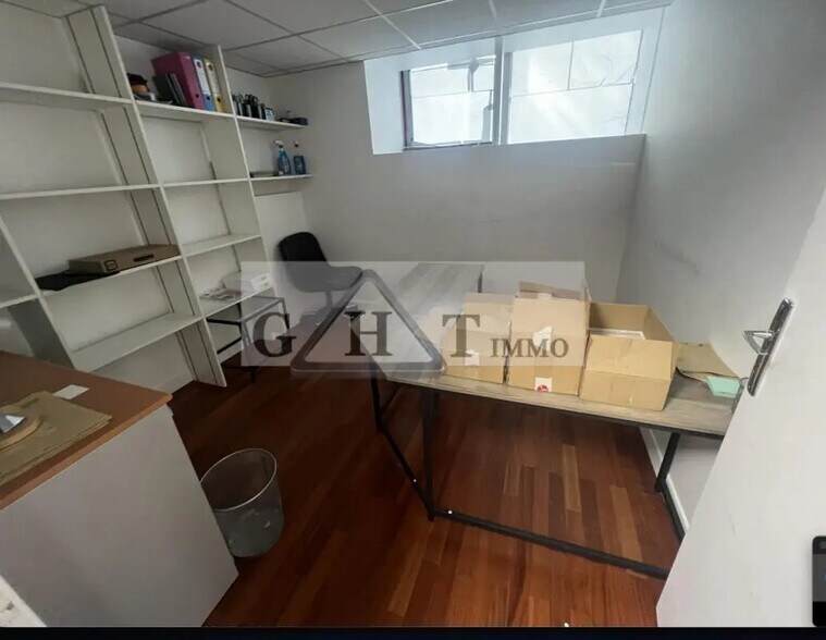 Bureau dans Gennevilliers à louer - Photo de l’immeuble – Image 2 sur 3