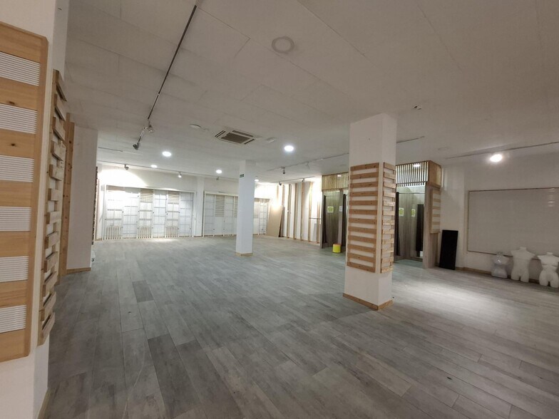 Local commercial dans Ontinyent, Valencia à louer - Photo intérieure – Image 1 sur 4
