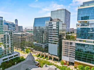 Plus de détails pour 2828 N Harwood St, Dallas, TX - Bureau à louer