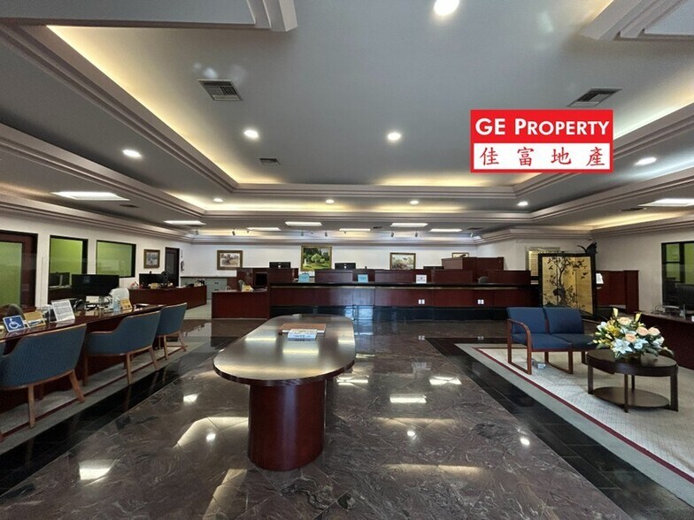 1235 S Garfield Ave, Alhambra, CA à vendre - Photo de l’immeuble – Image 3 sur 14