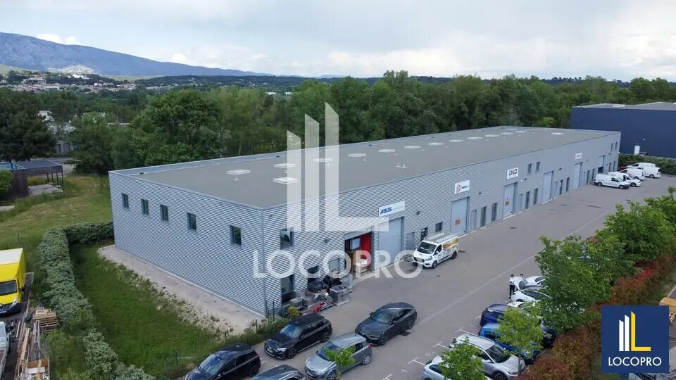 Bureau dans Rousset à louer - Photo de l’immeuble – Image 2 sur 7