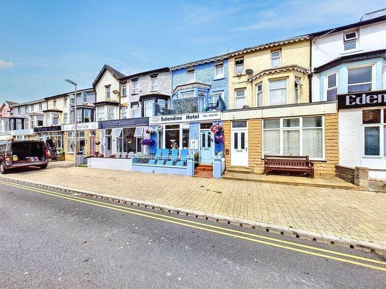 44 St Chads Rd, Blackpool à vendre - Photo principale – Image 1 sur 22