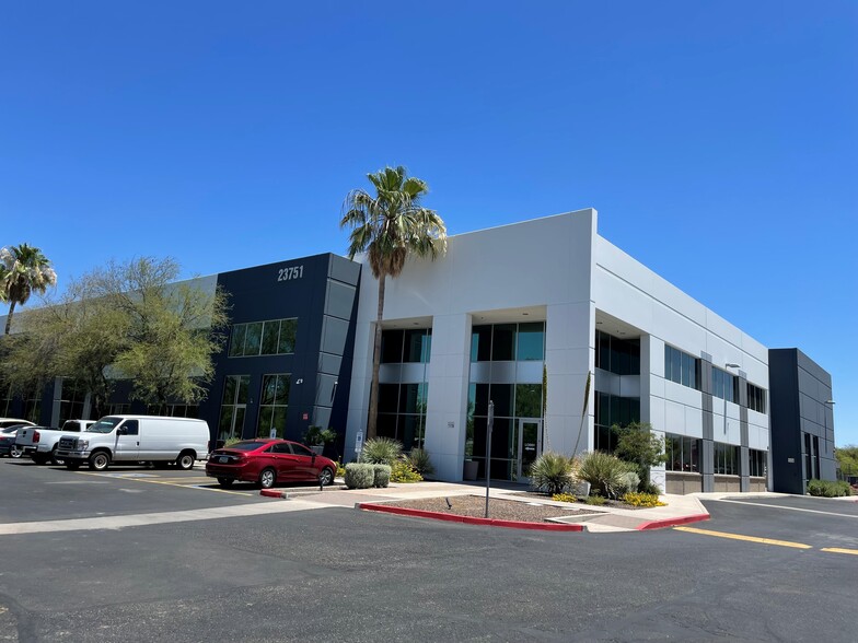 23751 N 23rd Ave, Phoenix, AZ à louer - Photo principale – Image 1 sur 9
