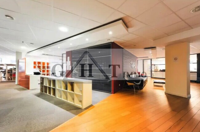 Plus de détails pour Bureau à vendre